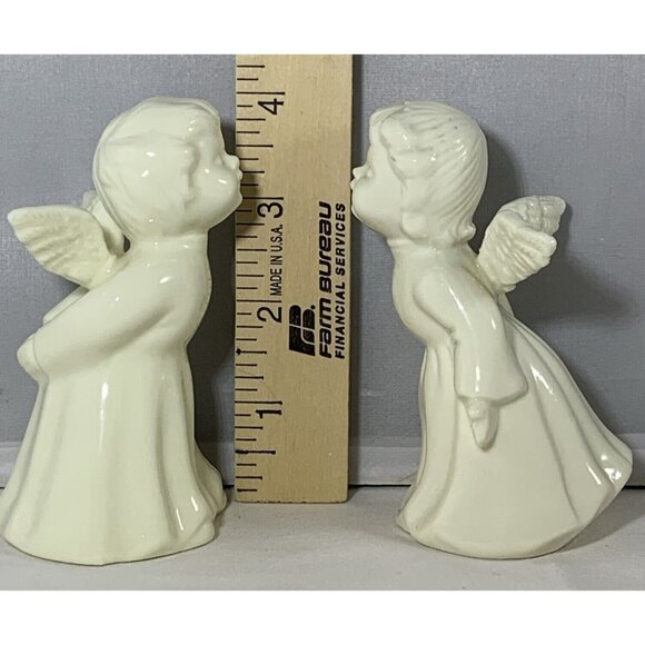 Vintage Kissing Angel Figurines Set Of 2 Porcelain Detailed Wings Graceful 4" - Picture 8 of 9
